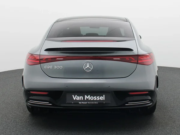 Mercedes-Benz EQE (2026) — foto 21 van 25