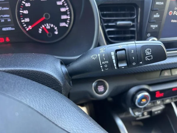 KIA Rio (2020) — foto 24 van 31