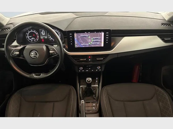 Skoda Scala (2021) — foto 2 van 23