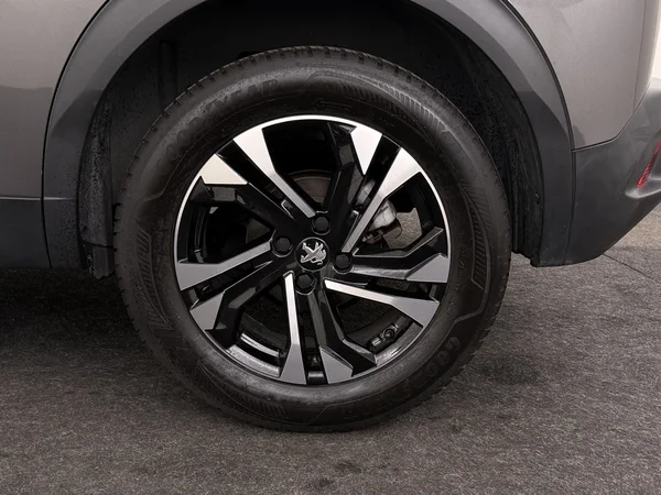 PEUGEOT 2008 (2022) — foto 7 van 27