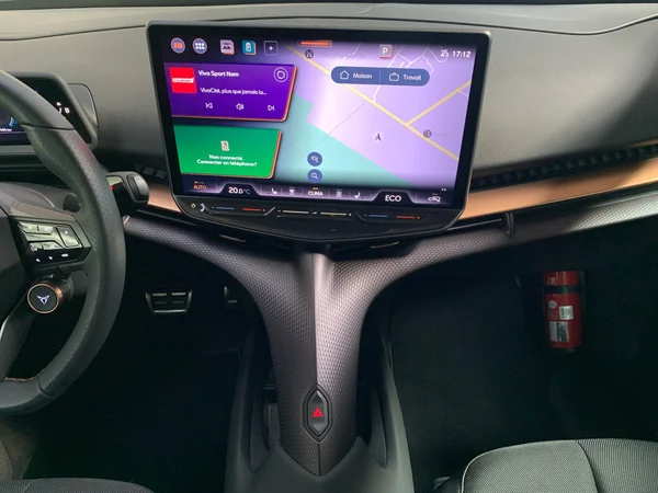 CUPRA Tavascan (2024) — foto 22 van 22