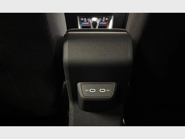 Volkswagen Taigo (2025) — foto 18 van 28