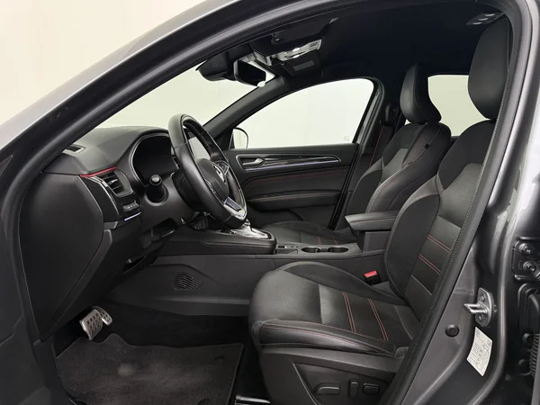 RENAULT Arkana (2022) — foto 2 van 29