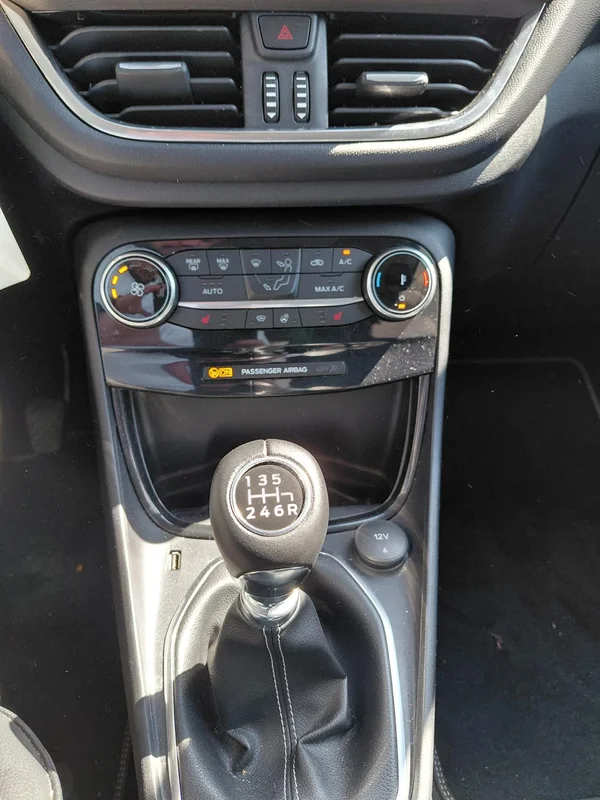 Ford Puma (2024) — foto 4 van 20