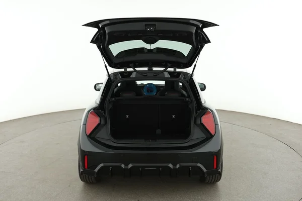 MINI MINI (2024) — foto 7 van 16