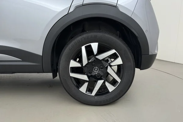 Opel Mokka (2024) — foto 13 van 16