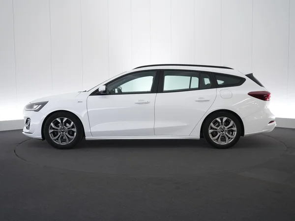 Ford Focus (2024) — foto 18 van 23