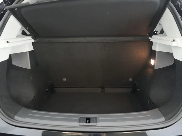 MG ZS (2024) — foto 8 van 21