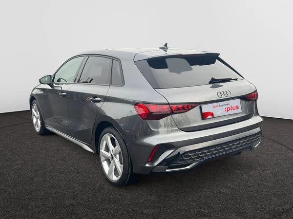 AUDI A3 Sportback PHEV (2025) — foto 18 van 24