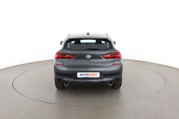 BMW X2 (2018) — foto 11 van 16