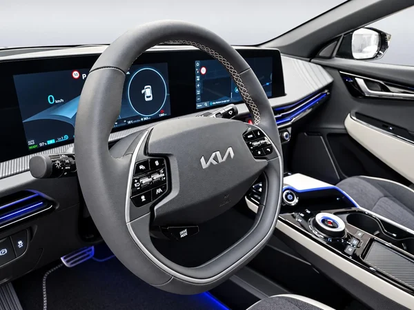 Kia EV6 (2023) — foto 26 van 26