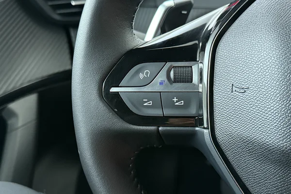 Peugeot 2008 (2025) — foto 6 van 18