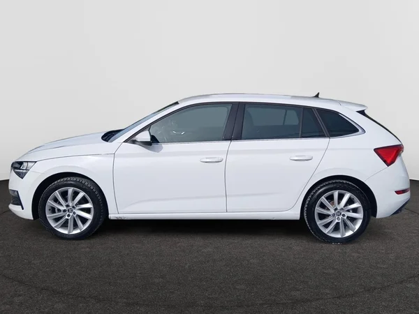 SKODA Scala (2022) — foto 11 van 21