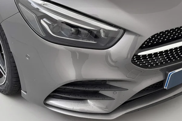 Mercedes-Benz B-Class (W247) (2019) — foto 25 van 33