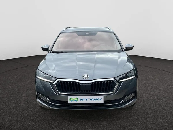 SKODA Octavia Combi Dsl (2023) — foto 8 van 21