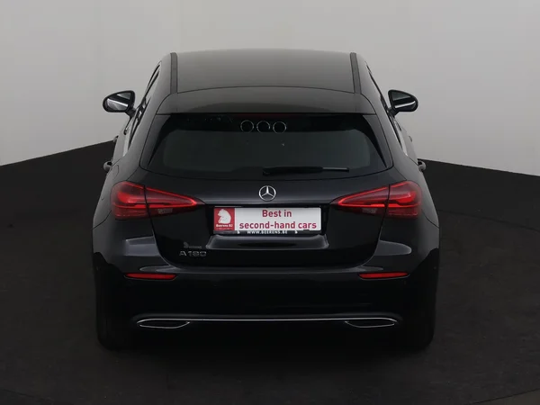 MercedesBenz A 180 (2024) — foto 25 van 28
