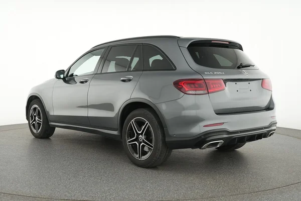 Mercedes-Benz GLC (2022) — foto 14 van 20