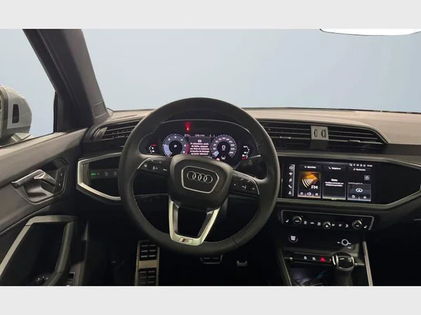 Audi Q3 (2024) — foto 4 van 29