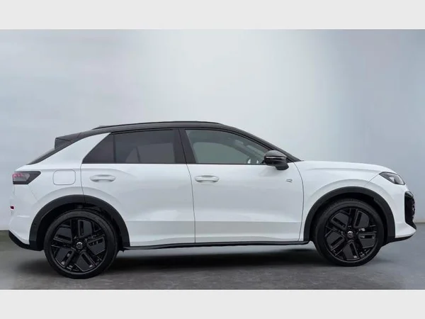 Volkswagen T-Roc (2025) — foto 20 van 25