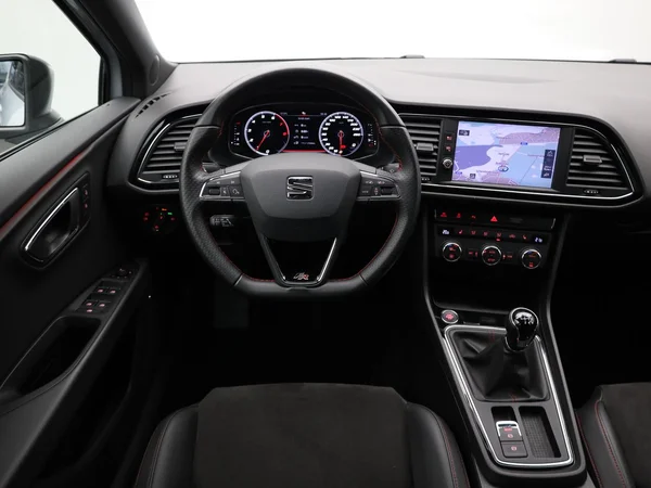 SEAT Leon (2020) — foto 4 van 22
