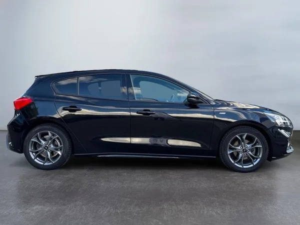 FORD Focus (2022) — foto 25 van 30