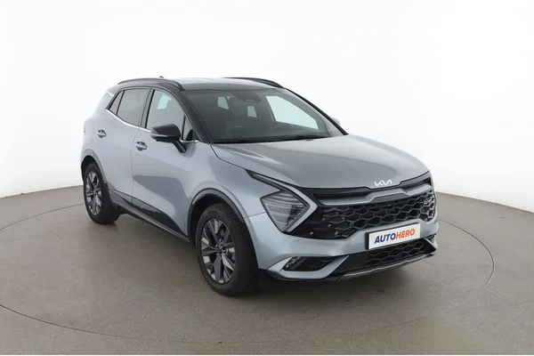 Kia Sportage (2022) — foto 14 van 16