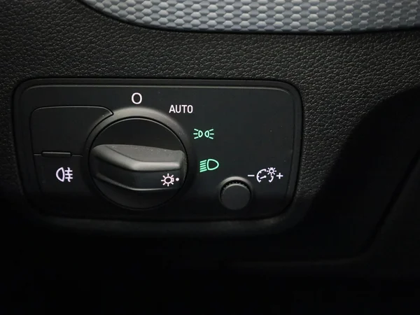 Audi Q2 (2022) — foto 18 van 40