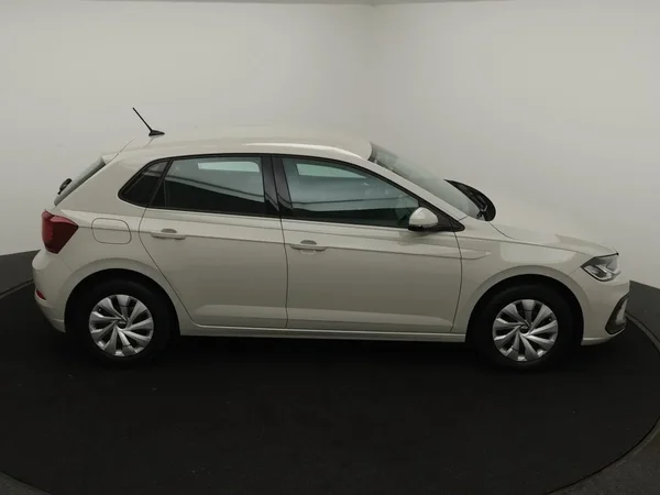 Volkswagen Polo (2024) — foto 21 van 27
