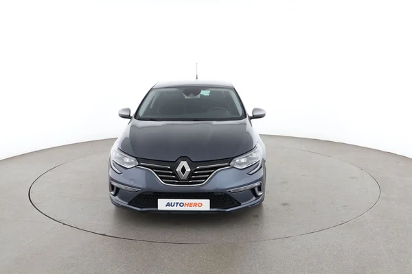 Renault Megane (2018) — foto 15 van 16