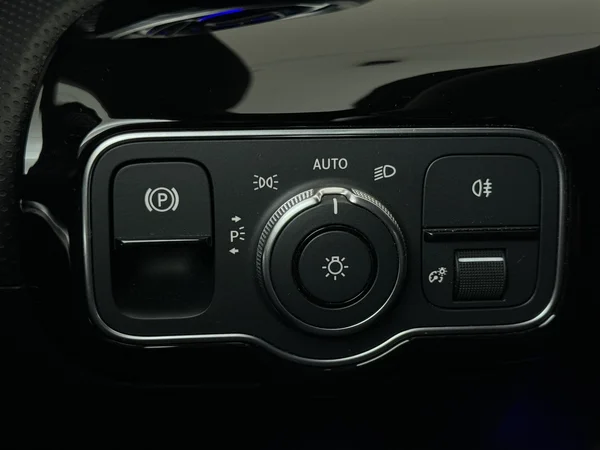 MERCEDES CLA 250 (2022) — foto 20 van 31