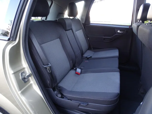 Opel Meriva (2008) — foto 8 van 25