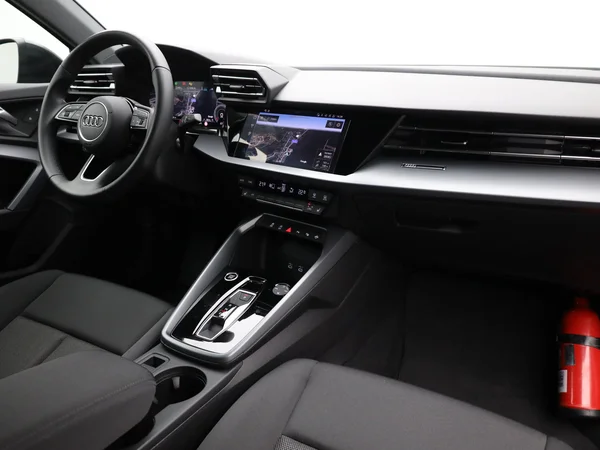 AUDI A3 Sedan (2025) — foto 14 van 20