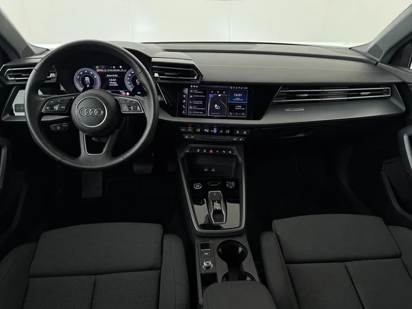 AUDI A3 Sportback (2025) — foto 13 van 18