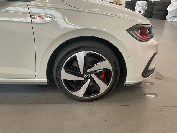 VOLKSWAGEN Polo GTI (2025) — foto 15 van 22