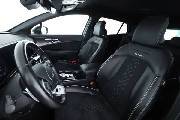 Kia Sportage (2022) — foto 16 van 16