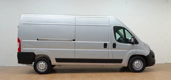 Opel Movano (2025) — foto 12 van 19