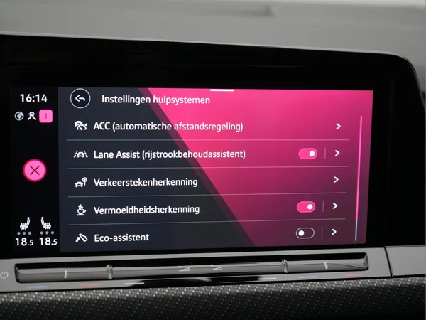 VOLKSWAGEN Golf VIII (2022) — foto 6 van 31
