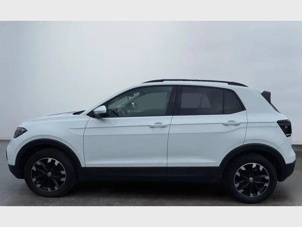 VOLKSWAGEN T-Cross (2019) — foto 18 van 24