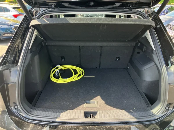 VOLKSWAGEN Tiguan eHybrid (PHEV) (2025) — foto 5 van 24