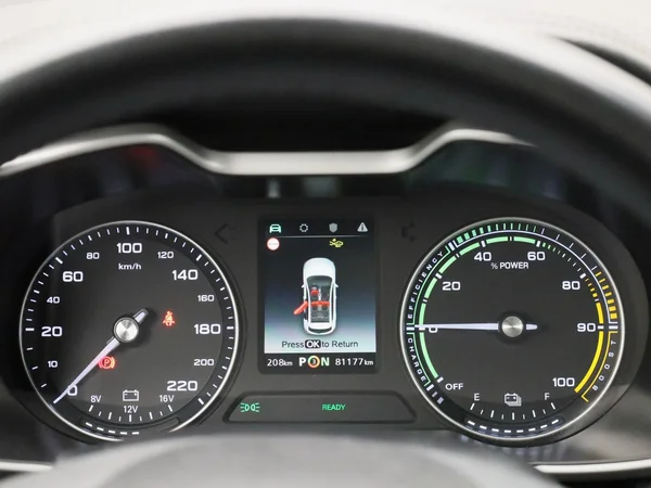 MG ZS EV (2021) — foto 41 van 42