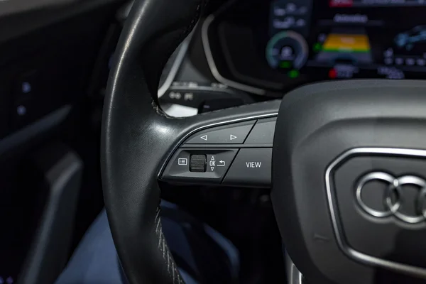Audi Q5 (2023) — foto 20 van 34
