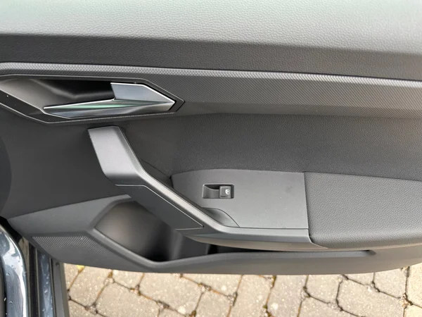 SEAT Arona (2025) — foto 6 van 24