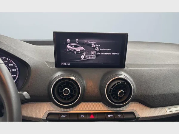 Audi Q2 (2023) — foto 13 van 23