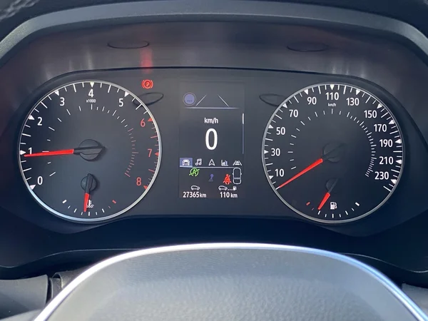 Renault Captur (2022) — foto 21 van 22