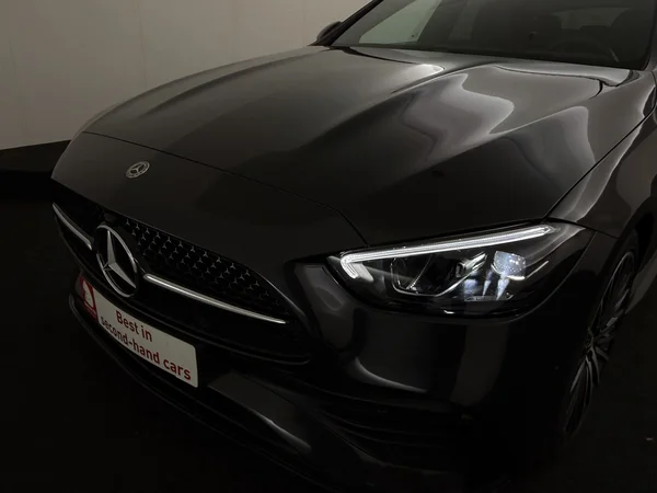 MERCEDES C 180 (2022) — foto 24 van 30