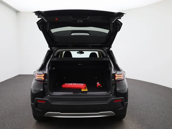Jeep Avenger (2023) — foto 5 van 43