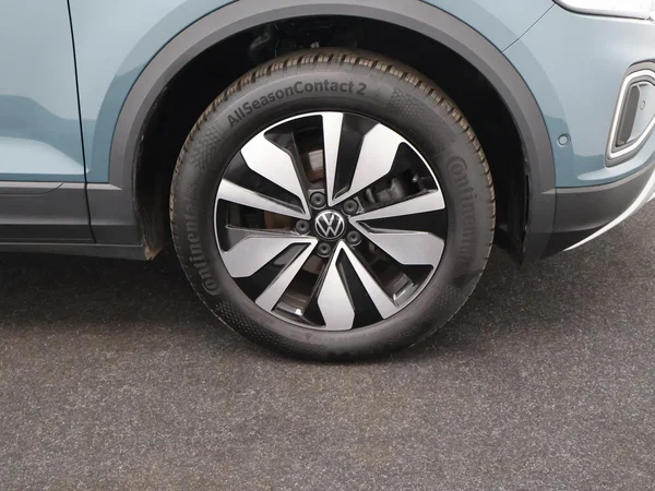 VOLKSWAGEN T-Roc (2025) — foto 14 van 24