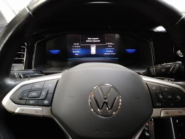 VOLKSWAGEN Polo (2024) — foto 7 van 23