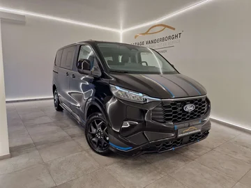 Ford Tourneo Custom 50c6bf02-dfc4-4489-9641-cf873fe816fb