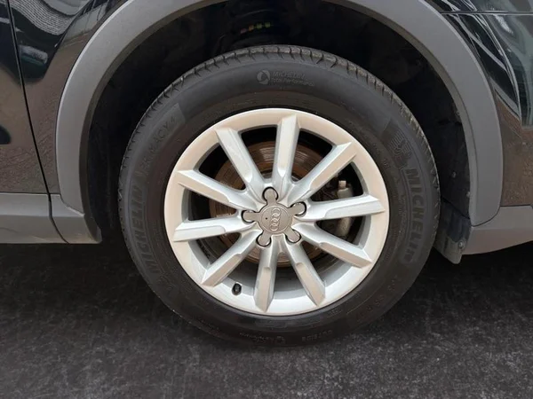 AUDI Q3 (2016) — foto 2 van 3